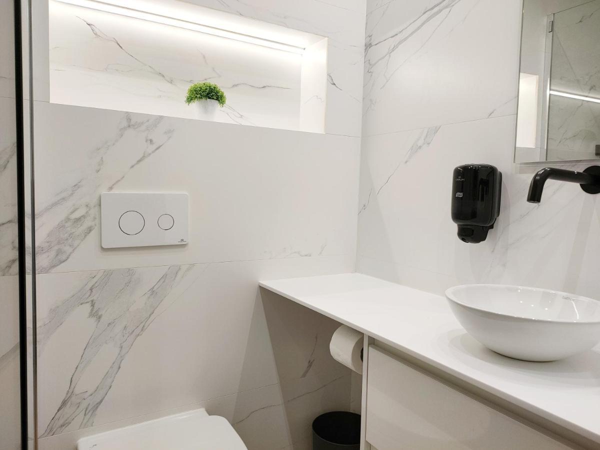Oviedo Centro Santa Clara Piso De Lujo Apartment ภายนอก รูปภาพ