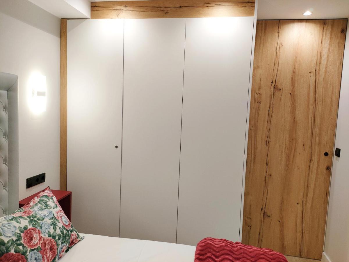 Oviedo Centro Santa Clara Piso De Lujo Apartment ภายนอก รูปภาพ
